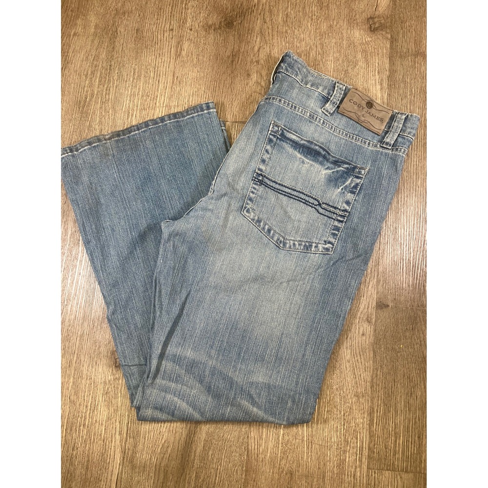 Cody James Mens 38x30 Bootcut Jeans Light Wash Stretch Denim Western Cowboy